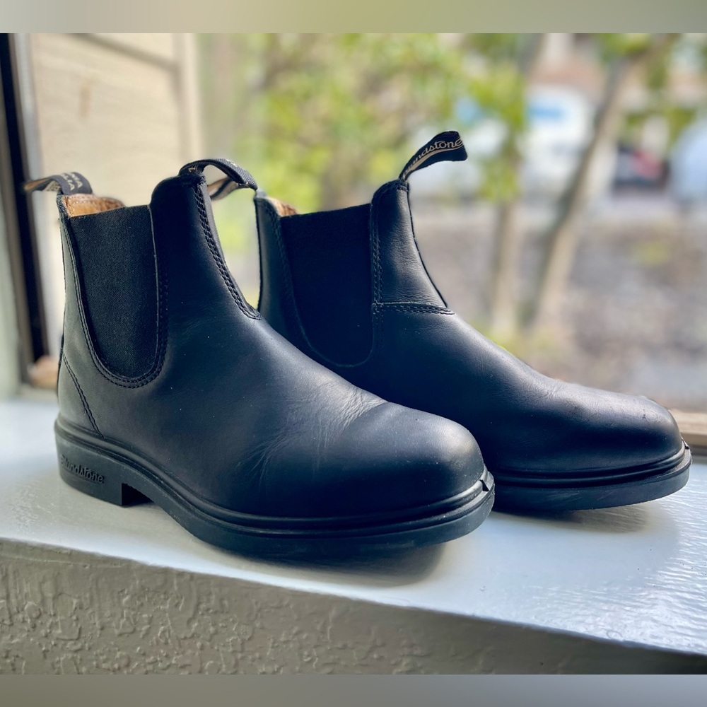 Blundstone #068 Chisel Toe Dress Chelsea Boots, Black, Women's AU 3.5 / US 6.5